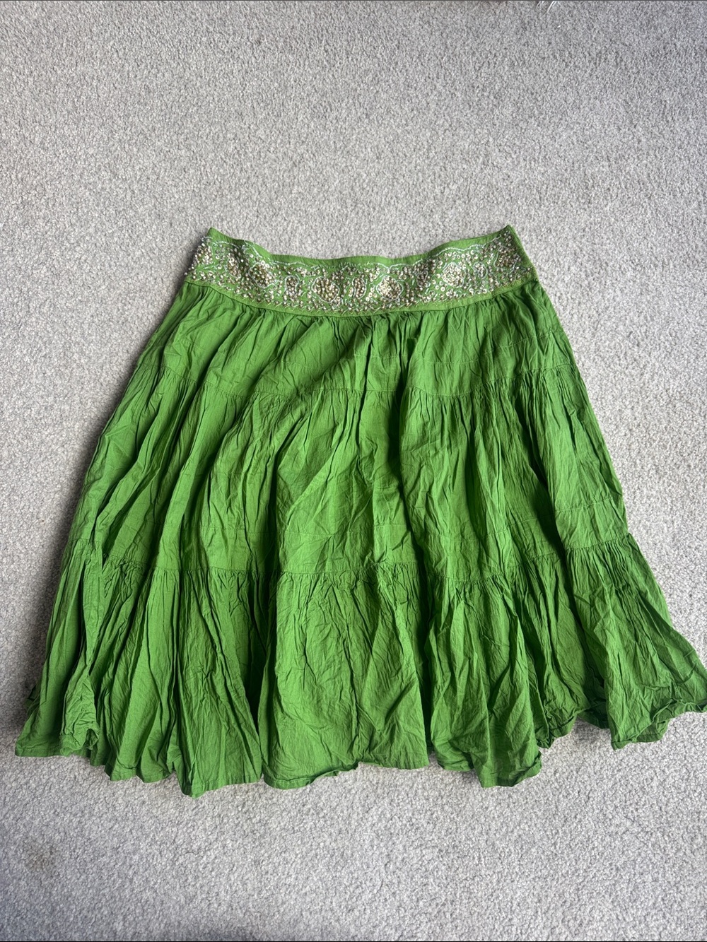 BCBGMaxAzria Green Beaded Waist Midi Skirt